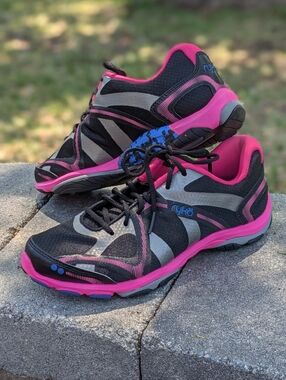 Ryka Women's Black & Pink Training Sneakers